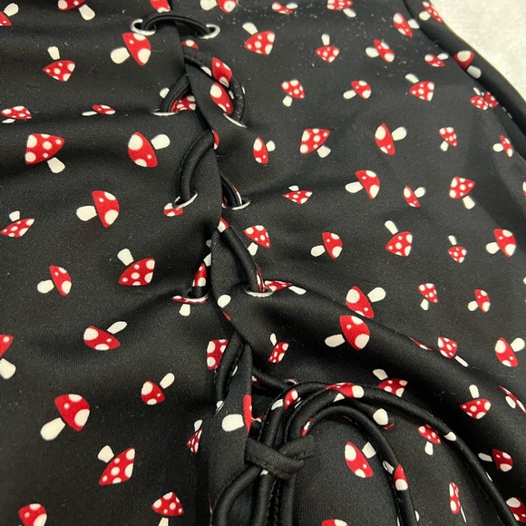 Hot Topic Mushroom Design Skirt - Picture 4 of 6